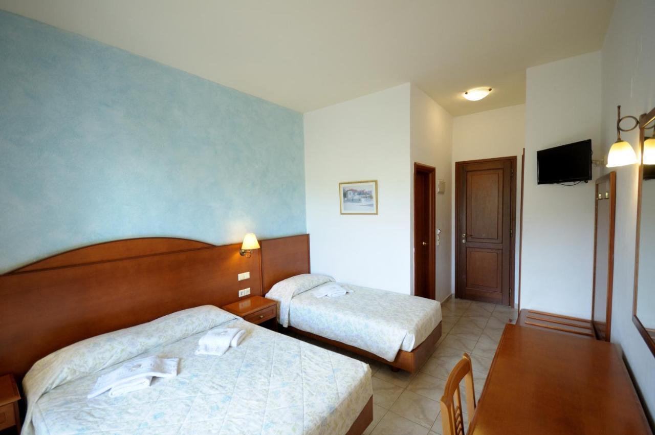 Hotel Marina Village Сітія Екстер'єр фото